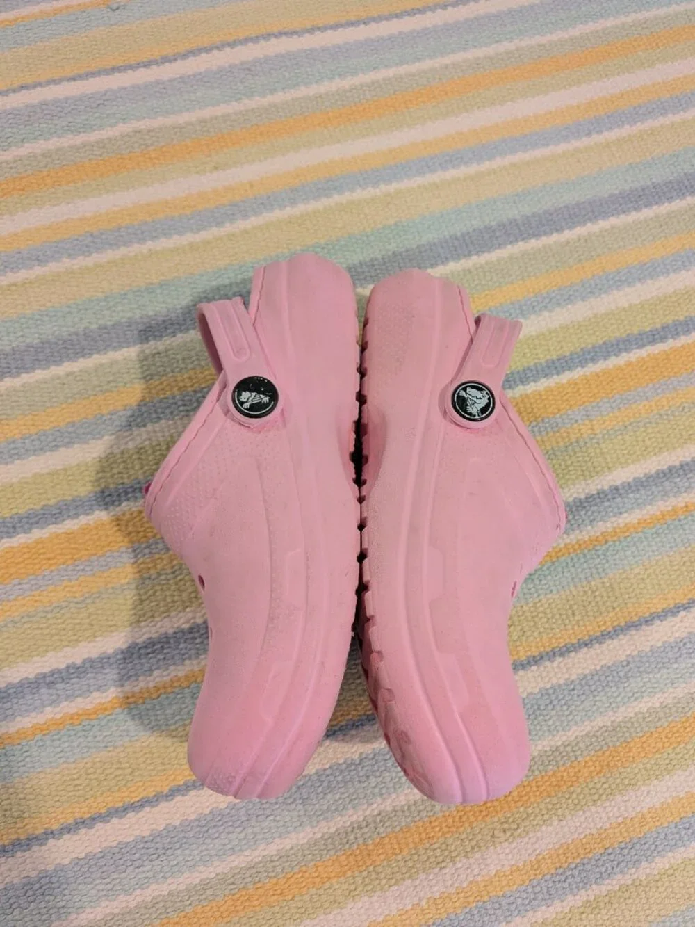 ⭐ Pink Lined Crocs size 12